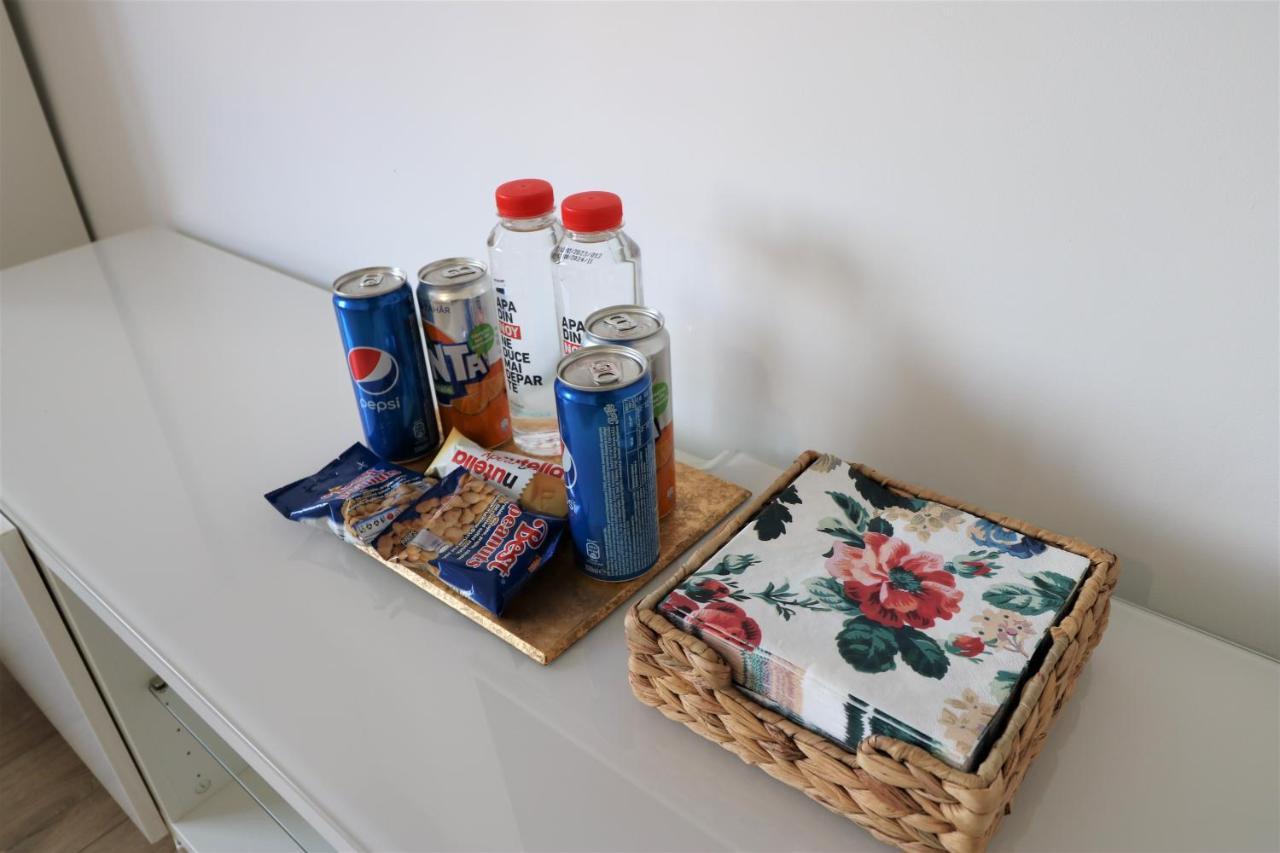 Lovely City Center Apartment - Free Minibar 부쿠레슈티 외부 사진