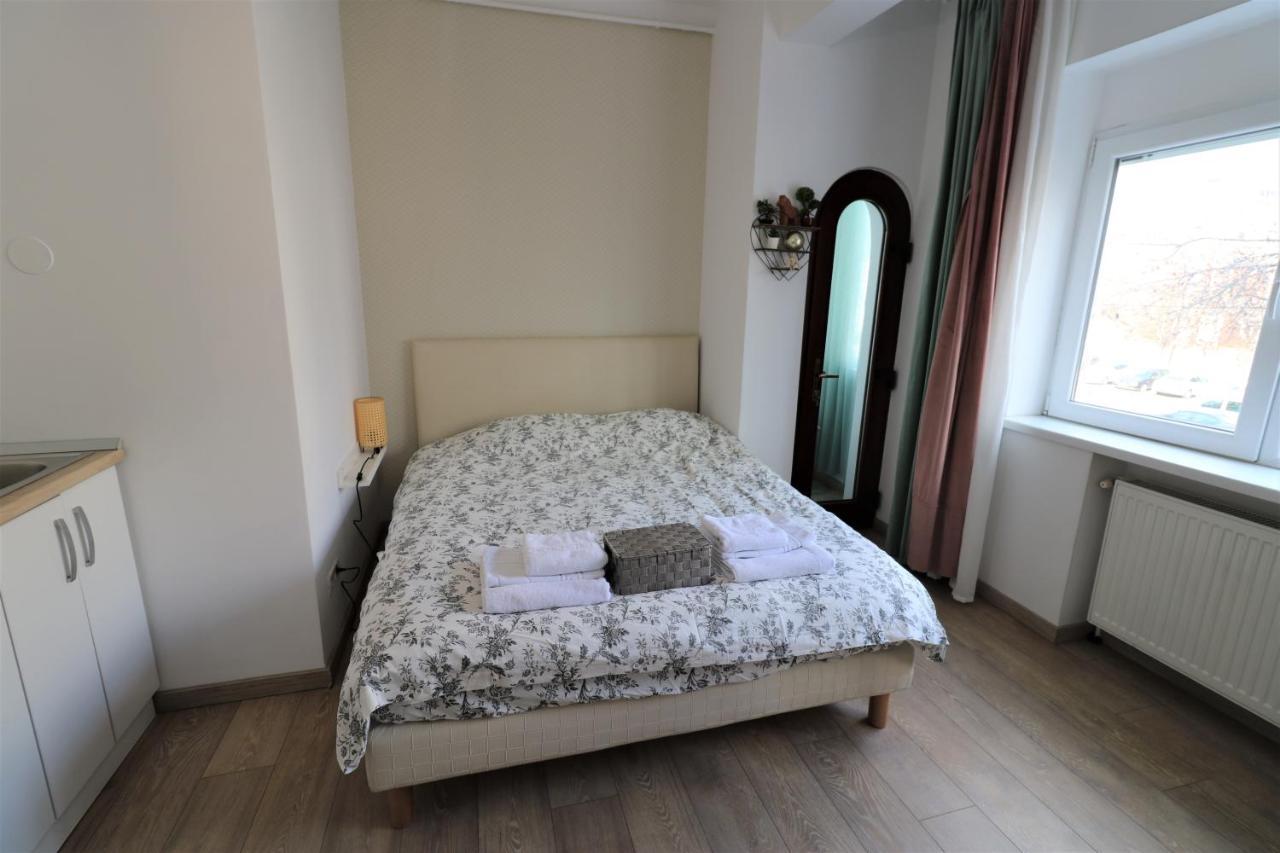 Lovely City Center Apartment - Free Minibar 부쿠레슈티 외부 사진